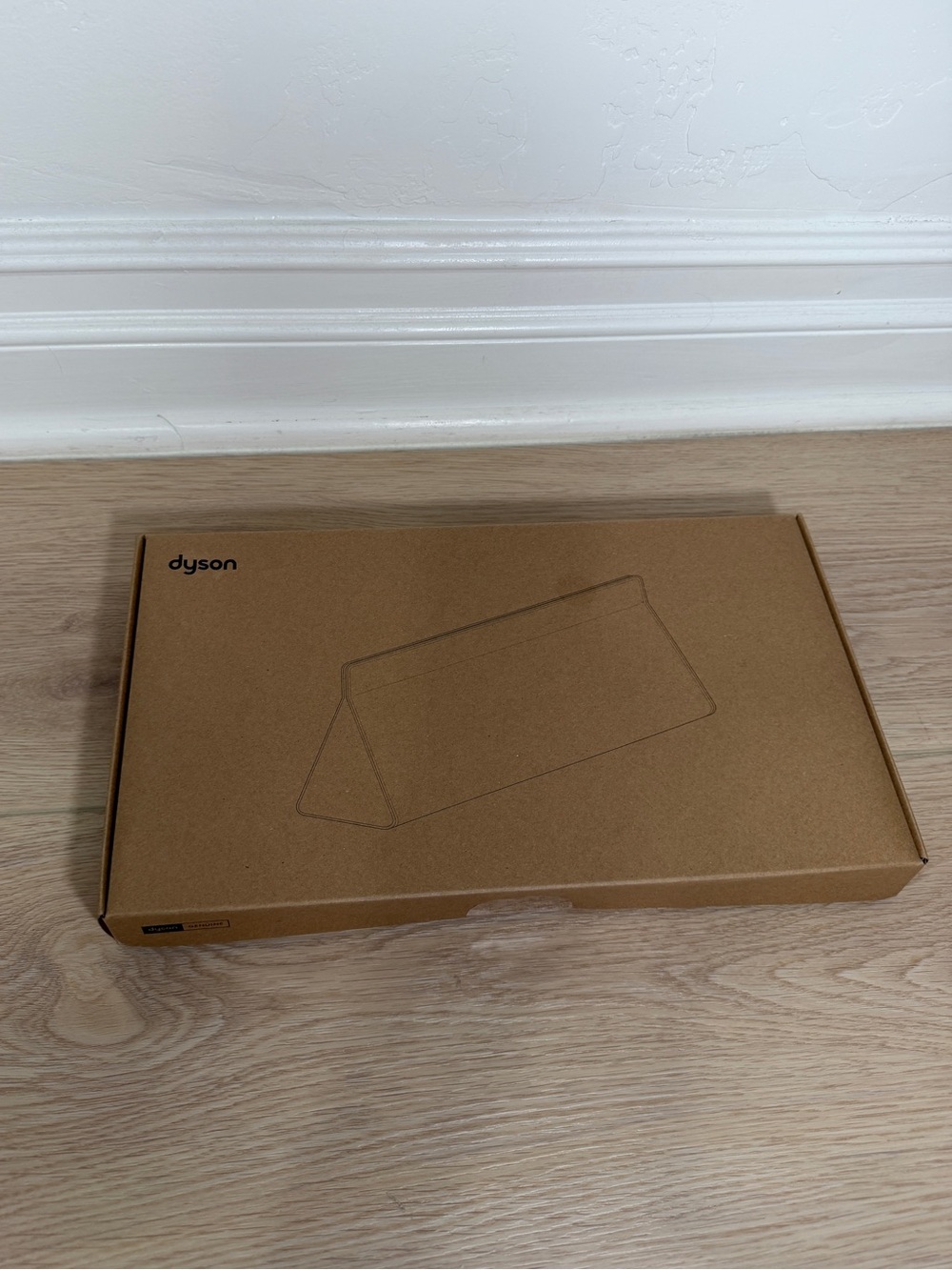 Dyson Accessory Box in Brown Kraft